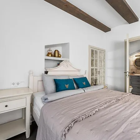 Uzupio Sparnai Вильнюс